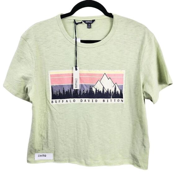 Buffalo David Bitton Mountain Adventure Graphic Tee Women's Crop Top Size M - Picture 1 of 6